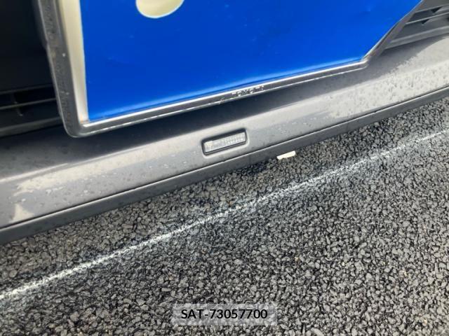 Toyota RAV4 2020-02 7329682-3