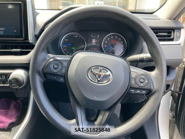 Toyota RAV4 2020-10 7393839-16