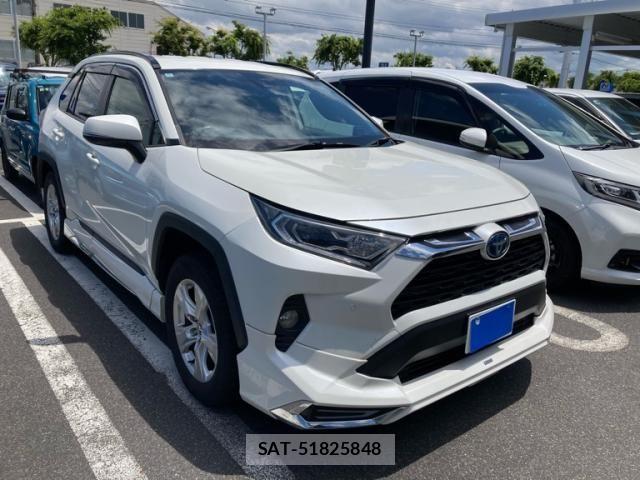 Toyota RAV4 2020-10 7393839-1