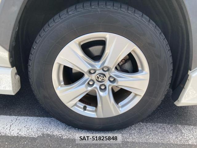 Toyota RAV4 2020-10 7393839-4