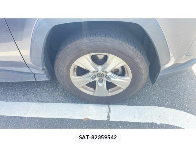 Toyota RAV4 2019-07 7457242-10