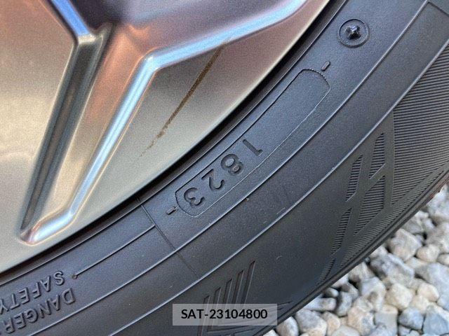 Toyota RAV4 2019-07 7457239-27