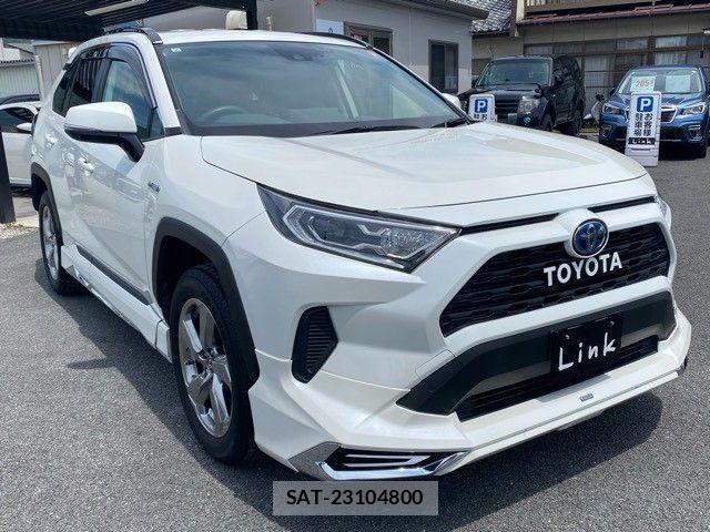 Toyota RAV4 2019-07 7457239-3