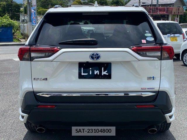 Toyota RAV4 2019-07 7457239-6