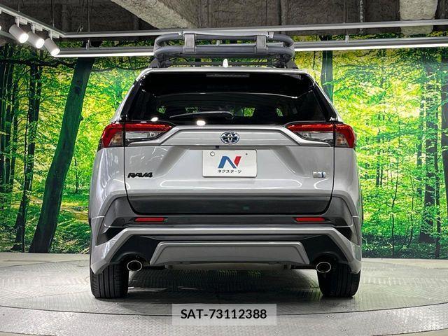 Toyota RAV4 2019-12 7619518-14