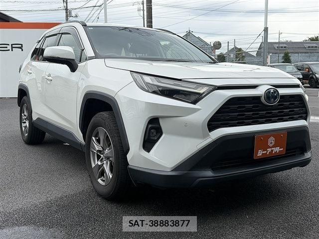 Toyota RAV4 2022-07 7619516-20