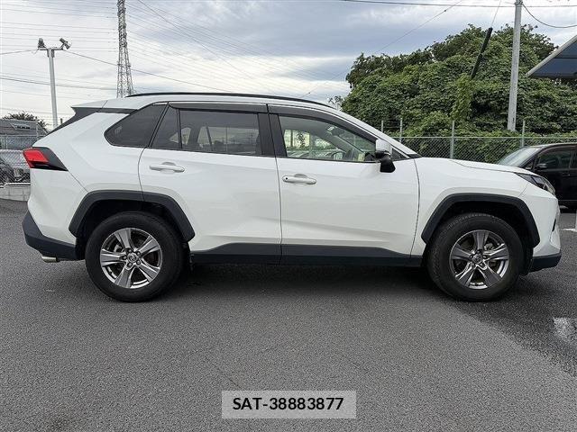 Toyota RAV4 2022-07 7619516-8