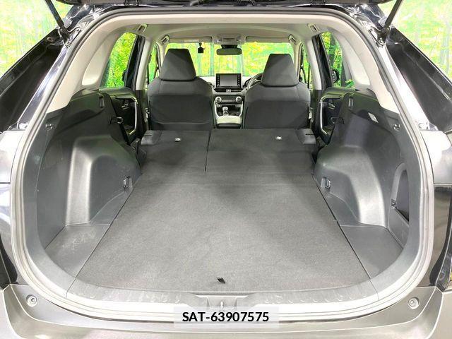 Toyota RAV4 2021-05 7727787-9