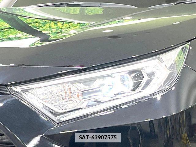 Toyota RAV4 2021-05 7727787-11
