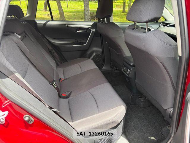 Toyota RAV4 2020-05 7727788-15