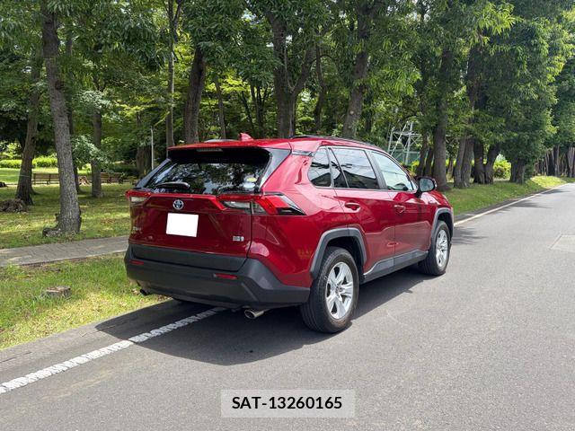 Toyota RAV4 2020-05 7727788-1