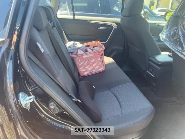 Toyota RAV4 2020-12 7727795-13