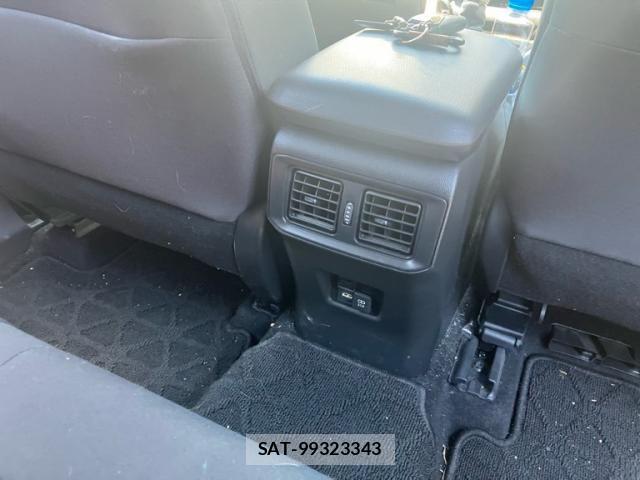 Toyota RAV4 2020-12 7727795-14