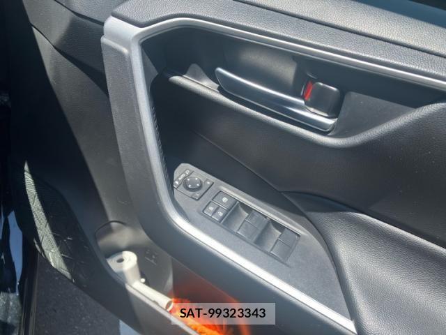 Toyota RAV4 2020-12 7727795-18