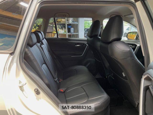 Toyota RAV4 2021-09 7788669-8