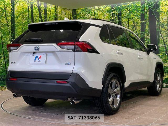 Toyota RAV4 2019-12 7879111-15