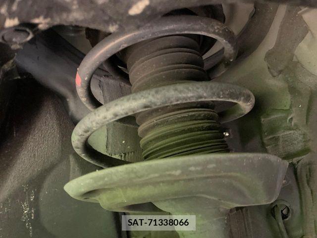 Toyota RAV4 2019-12 7879111-18