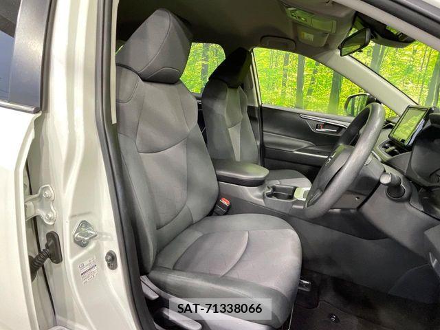Toyota RAV4 2019-12 7879111-6