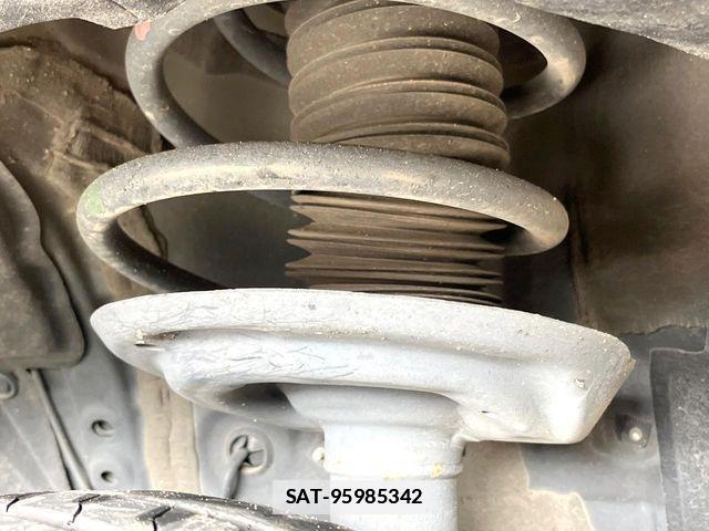 Toyota RAV4 2023-03 7963539-17