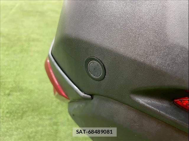 Toyota RAV4 2019-04 8146562-9