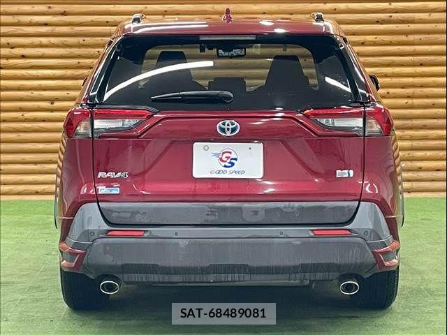 Toyota RAV4 2019-04 8146562-13