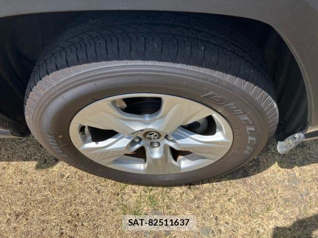 Toyota RAV4 2019-09 8231584-2