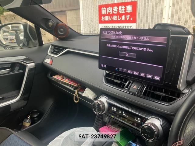 Toyota RAV4 2021-11 8337620-22