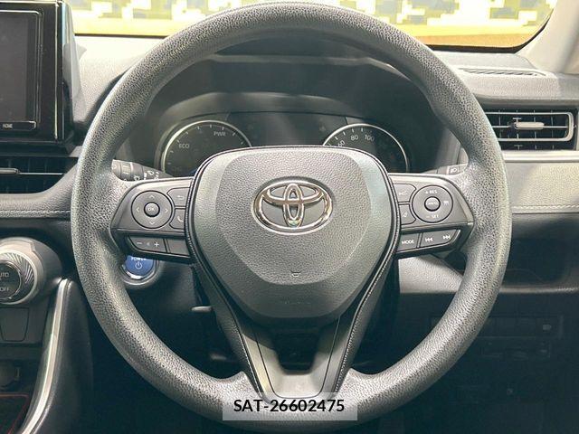 Toyota RAV4 2019-07 8337618-10