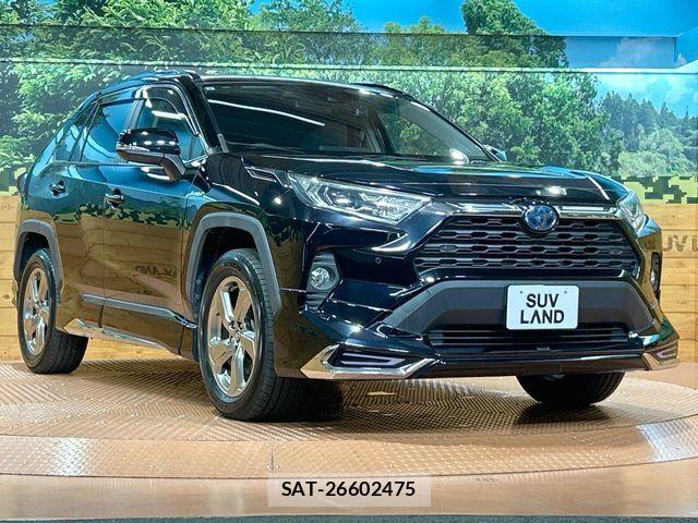Toyota RAV4 2019-07 8337618-15