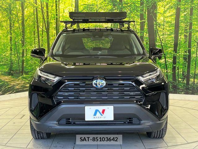 Toyota RAV4 2023-08 8458292-13