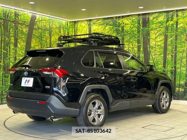 Toyota RAV4 2023-08 8458292-16
