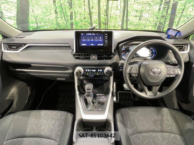 Toyota RAV4 2023-08 8458292-1