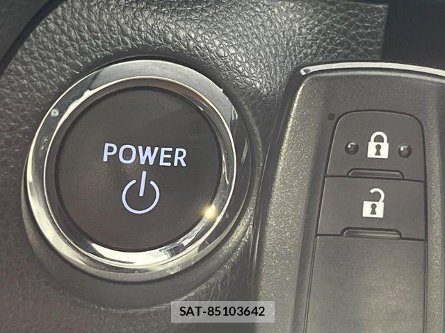 Toyota RAV4 2023-08 8458292-6