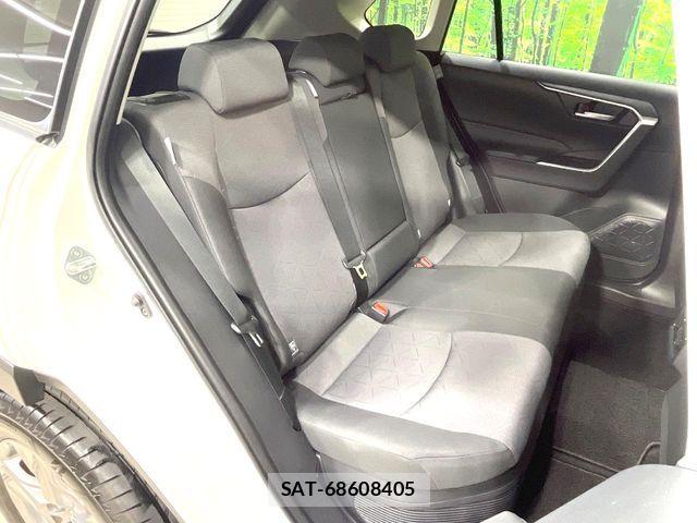 Toyota RAV4 2024-10 8628633-9