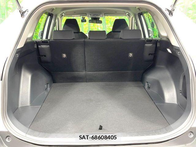 Toyota RAV4 2024-10 8628633-10
