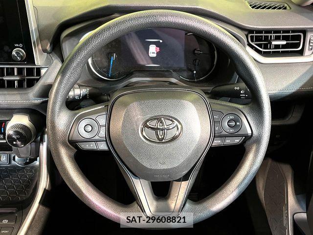 Toyota RAV4 2023-10 8628634-10