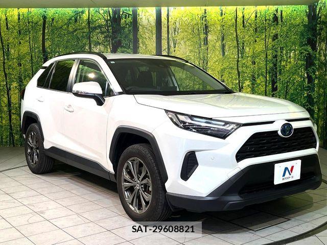 Toyota RAV4 2023-10 8628634-15