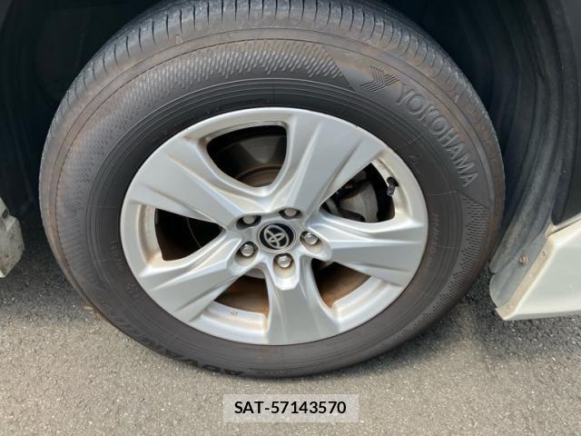 Toyota RAV4 2020-08 8661244-4