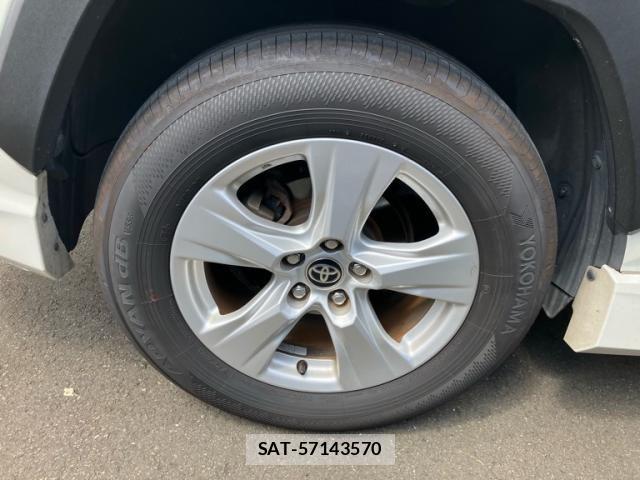 Toyota RAV4 2020-08 8661244-5