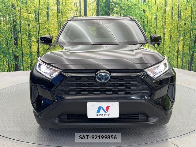 Toyota RAV4 2019-08 8831288-14