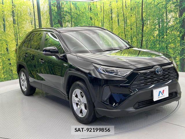 Toyota RAV4 2019-08 8831288-16