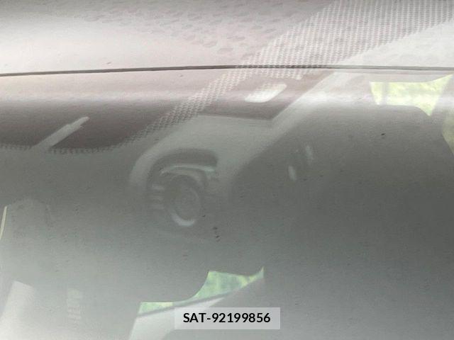 Toyota RAV4 2019-08 8831288-7