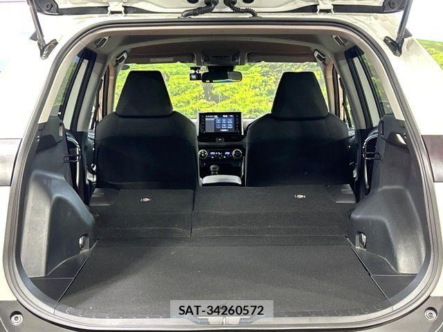 Toyota RAV4 2022-01 8849721-9