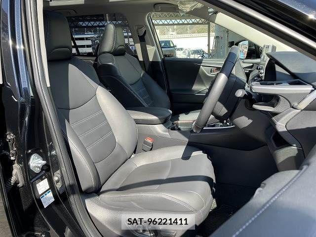 Toyota RAV4 2021-03 762193-10