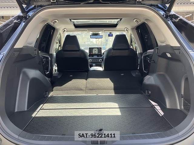 Toyota RAV4 2021-03 762193-12