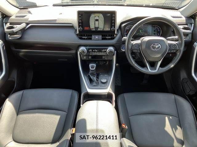 Toyota RAV4 2021-03 762193-1
