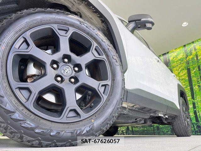 Toyota RAV4 2023-04 3385078-12