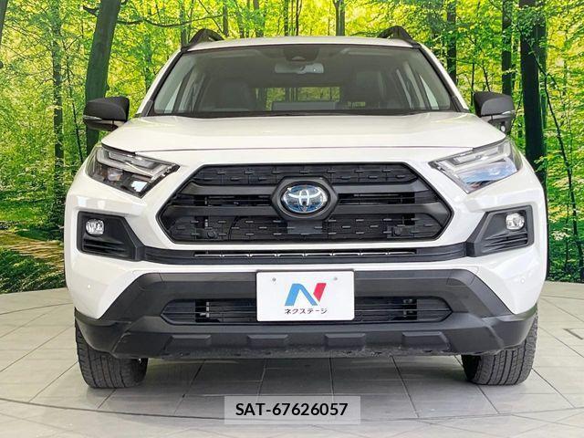 Toyota RAV4 2023-04 3385078-13