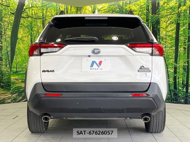 Toyota RAV4 2023-04 3385078-14