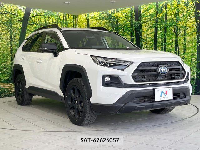Toyota RAV4 2023-04 3385078-15